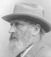 Pierwsza pisemna wzmianka o inwersji pochodzi od Jamesa Halla (1859), rzeczywistego odkrywcy geosynklin, który pisze: Najbardziej wypiętrzone partie ziemskiej skorupy, czyli góry, wyrastają poprzez