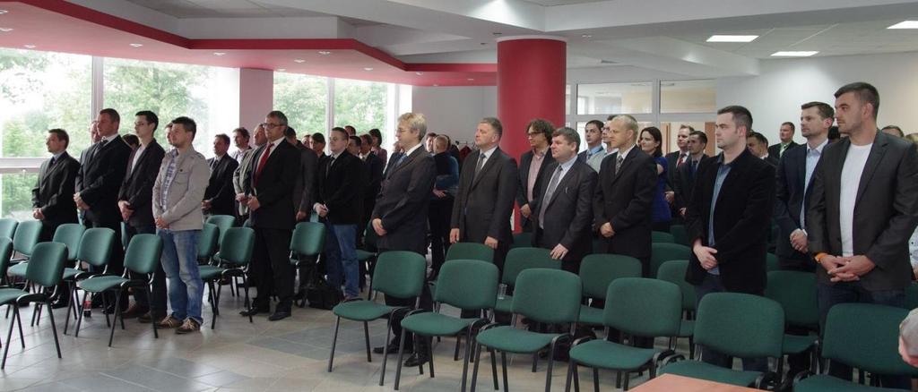 Uczestnicy spotkania mieli możliwość zapoznania się z bazą dydaktyczną CKZ w Tychach. Centrum dysponuje nowoczesną bazą dydaktyczną z salami wykładowymi i pracowniami specjalistycznymi; są to m.in.