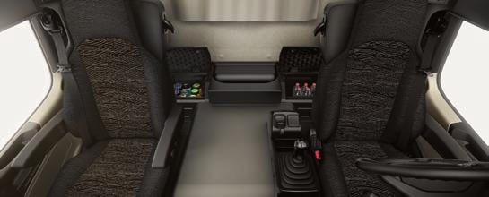 W kabinach kierowcy z płaską podłogą w module środkowym zamontowane są standardowo dwie szuflady, zapewniające jeszcze więcej miejsca do przechowywania.