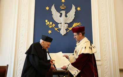 Uroczystość wręczenia dyplomu doktora honoris causa Uniwersytetu Warszawskiego Andrzejowi Białynickiemu-Biruli 29 Q. F. F. F. Q. S.
