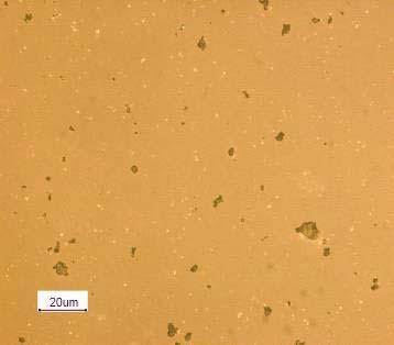 W. WIERZBA, A. GUBERNAT,. ZYCH a) Rys. 12. Odchylanie biegu p kni cia na pozosta o ciach po aktywatorach tlenkowych. Fig. 12. De ection of crack path on remains of oxide activators.