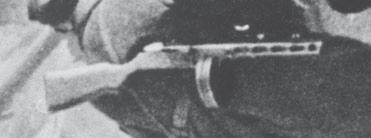 KOMENTARZE HISTORYCZNE wniosek. I do tego jeszcze, wie pan, ta ludzka cecha: Myślał, że dostanie przepustkę i wyjedzie, to zgłosił się na ochotnika.