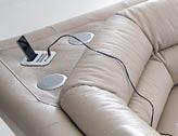 6 możliwosci nowej sofy SYSTEM AUDIO ZINTEGROWANY Z SOFĄ Czego możesz oczekiwać
