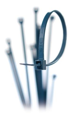 TRYTYTKI wykrywane przez detektor metali EDET TRYTYTKI EDET - wykrywane przez detektor metalu przeznaczone do stosowania wszędzie tam gdzie zachodzi konieczność wyeliminowania ryzyka