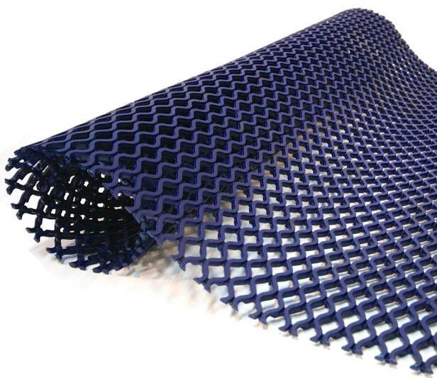 Higieniczna mata Diamond Grid COBA Diamond Grid o otwartej diamentowej strukturze oraz specjalnie zaprojektowanej spodniej część maty skutecznie zatrzymują luźne zanieczyszczenia oraz ułatwiają
