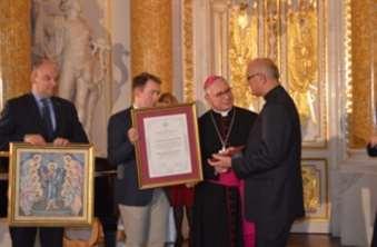 Celem spotkania było pogłębienie ducha misyjnego i oddanie macierzyńskiej opiece Matki Bożej misyjnego dzieła Kościoła.