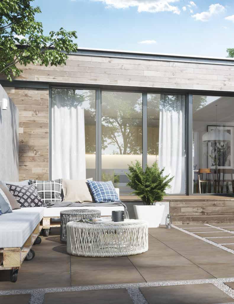 WEWNĘTRZNE PATIO ZAGOSPODAROWANE PŁYTAMI