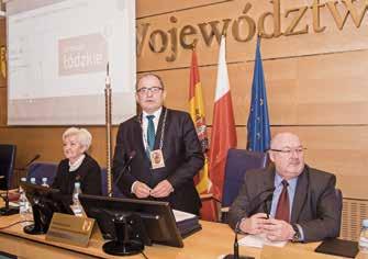 Sesja budżetowa przed świętami Bożego Narodzenia miała już tradycyjnie uroczysty charakter.