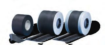 DOMY Z BALI I DOMY DREWNIANE \ 23 ISO-CONNECT HB-TAŚMA ISO-TOP FLEXBAND Domy drewniane z reguły stoją na stabilnych fundamentach betonowych.