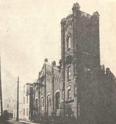 Elektrownia Wolska, stacja Wschowska W 1910 roku wybudowano lokalną Elektrownię Wolską, służąca oświetleniu okolicznych ulic. Był to efekt zarządzenia generała-gubernatora warszawskiego.