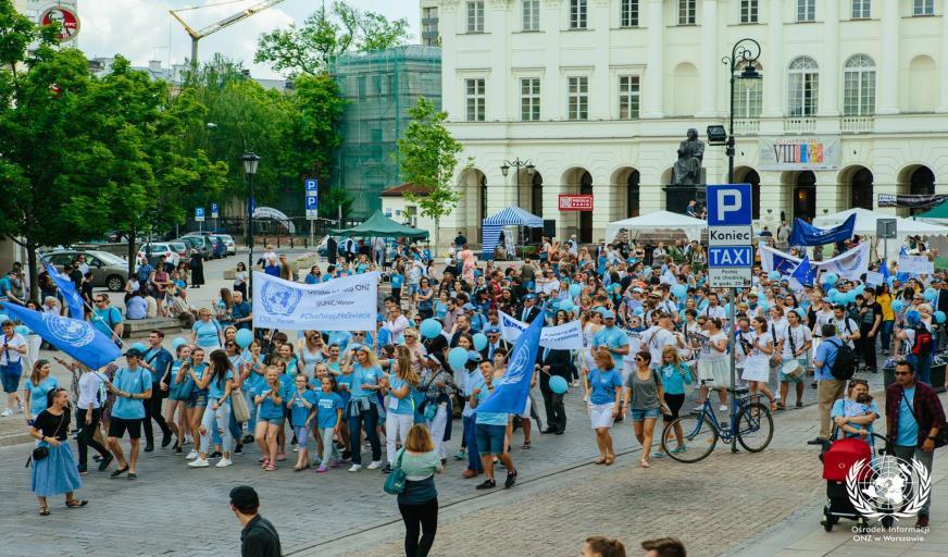 UN Blue Peace March Marsz zorganizowany we współpracy z Europejskim Stowarzyszeniem Studentów Prawa ELSA
