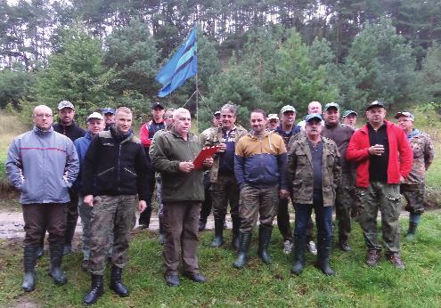 Zwycięzcy otrzymali pamiątkowe puchary i medale oraz nagrody rzeczowe a wszyscy uczestnicy dyplomy, nagrody niespodzianki oraz słodycze. I miejsce zajął kol. Adam Zamorowski 1020 pkt, II kol.