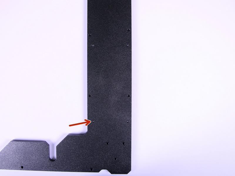 Step 5 Drzwiczki obudowy elektroniki W następnym kroku użyj