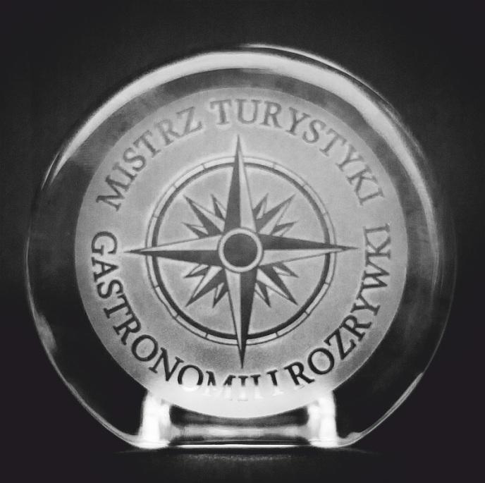 Mistrz Turystyki 2013 Z największa przyjemnością informuję, że Kapituła V edycji ogólnopolskiego konsumenckiego konkursu Mistrz Turystyki, Gastronomii i Rozrywki przyznała Łebie dwie nagrody: n