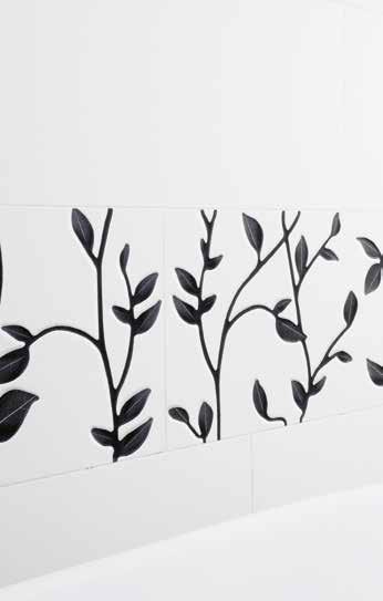 aranżacji / The tiles in this arrangement: WINTER VINE white inserto