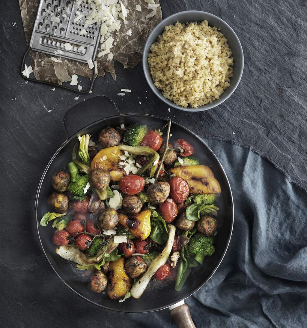 PH128414 MATERIAŁY PRASOWE IKEA / SIERPIEŃ 2015 / 18-19 Nasi szwedzcy ulubieńcy zmieniają się na lepsze Chcemy oferować naszym klientom wysokiej jakości produkty spożywcze w niskich cenach.