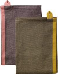 MATERIAŁY PRASOWE IKEA / SIERPIEŃ 2015 / 28-29 PE552381 PE552332