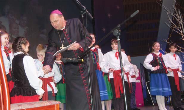 Stowarzyszenia Studio ART w Porębie. Zespół Wokalny FAIR TALE z Gminnego Ośrodka Kultury w Jasienicy 2.