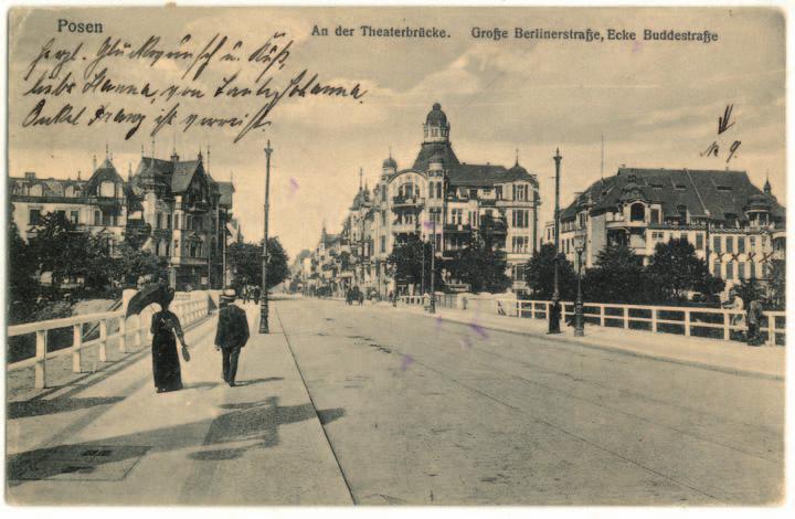 Il. 12. Ujęcie ulicy Roosevelta z Mostu Teatralnego po 1910 r., pocztówka wł. K. Wawrzyniak.