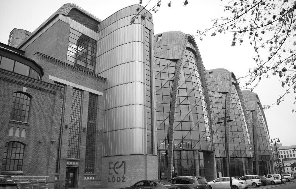 Rozwój EC1 w roku 2017 Tomasz Kisiel Stowarzyszenie Astronomia Nova 8 stycznia 2018 mija druga rocznica otwarcia dla publiczności Planetarium EC1.