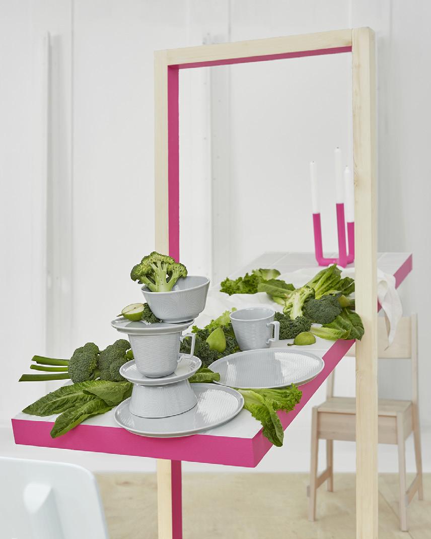 MATERIAŁY PRASOWE IKEA / LUTY 2018 / 38 PH148215 ZASTAWA OBIADOWA KRUSTAD Gdy otaczają cię piękne rzeczy, codzienne życie staje się lepsze.
