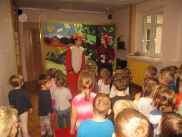 Teatrzyk Przygody Technoludka 13 listopada w naszym przedszkolu odbył się teatrzyk pt.