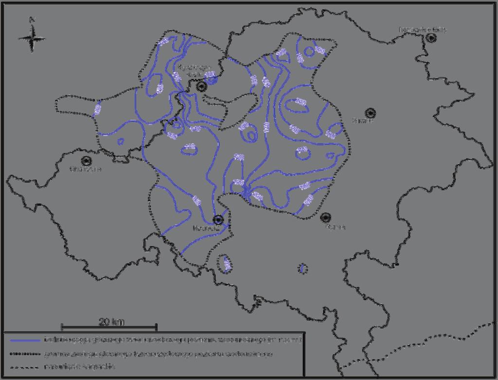 81 Rys. 3. Spąg głównego poziomu wodonośnego trzeciorzędu Średnia wartość rzędnej wysokościowej dla powierzchni spągowej głównego czwartorzędowego poziomu wodonośnego wynosi około 200 m n.p.m., a dla poziomu trzeciorzędowego około 120 m n.