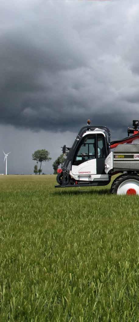 URAGANO WSZYSTKO W TWOICH REKACH WIELOFUNKCYJNY DRĄŻEK STEROWY Ruchy belki opryskowej są w całości kontrolowane przez zawory elektrohydrauliczne.