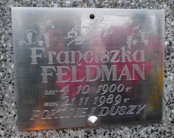 parafialnym cmentarzu.
