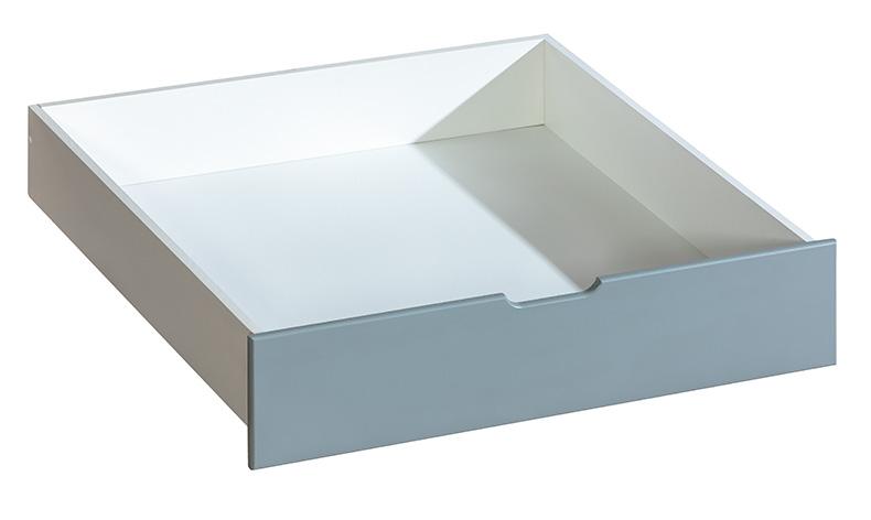 between upper and lower bed