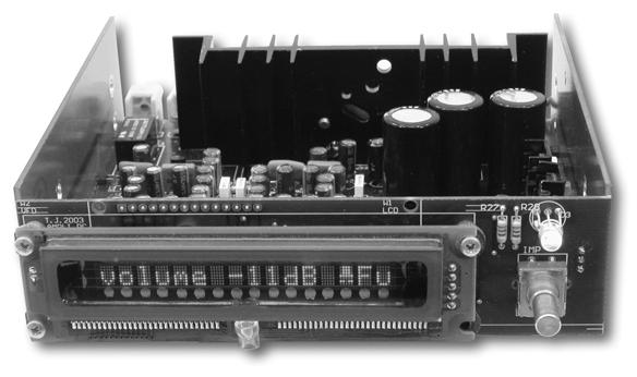 Wzmacniacz semi surround do komputera PC, część 2 AVT 516 Wzmacniacz semi surround P R do O komputera J E K T PCY Wszyscy lubimy uszlachetniaê nasze komputery, zw³aszcza øe spídzamy przy nich bardzo