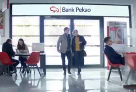 korzystania z usług banku?