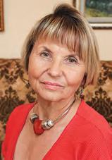 OD REDAKTORA Duże małe problemy turystyki Irena WALUŚ Redaktor Naczelna «Magazynu Polskiego na uchodźstwie» aleta na dawnym rynku, obecnie placu Sowieckim, od dłuższego czasu jest nieczynna.