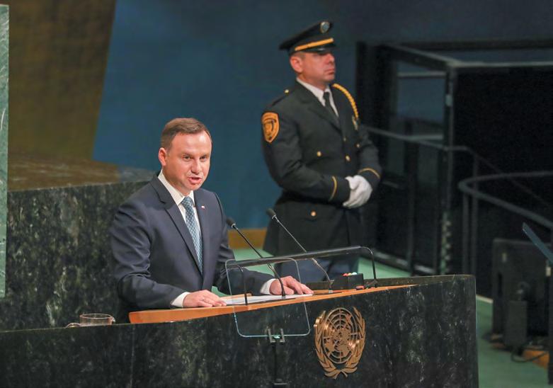 POLSKA Przemówienie prezydenta RP w ONZ Wizyta w USA Prezydent RP Andrzej Duda odbył trzydniową wizytę w Stanach Zjednoczonych. Podczas pobytu w Nowym Jorku prezydent wziął udział w 72.