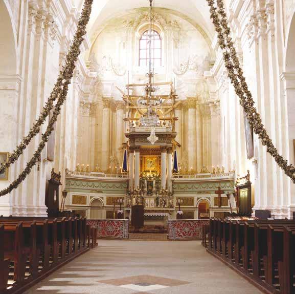 20. Didysis altorius Budslavo bažnyčioje, 1790 1795, Gintauto Trimako nuotrauka High altar of Budslav church, 1790 1795 ne vienas pamokslas, o pabaigoje surengta procesija.