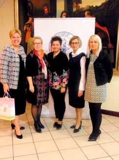 70 pielęgniarek i położnych, które pracują w Spółce COPERNICUS PL w Gdańsku. Agenda konferencji: 1. Powitanie gości przez Wiceprzewodnicząca OIPiP Marzenę Olszewską-Fryc 2.