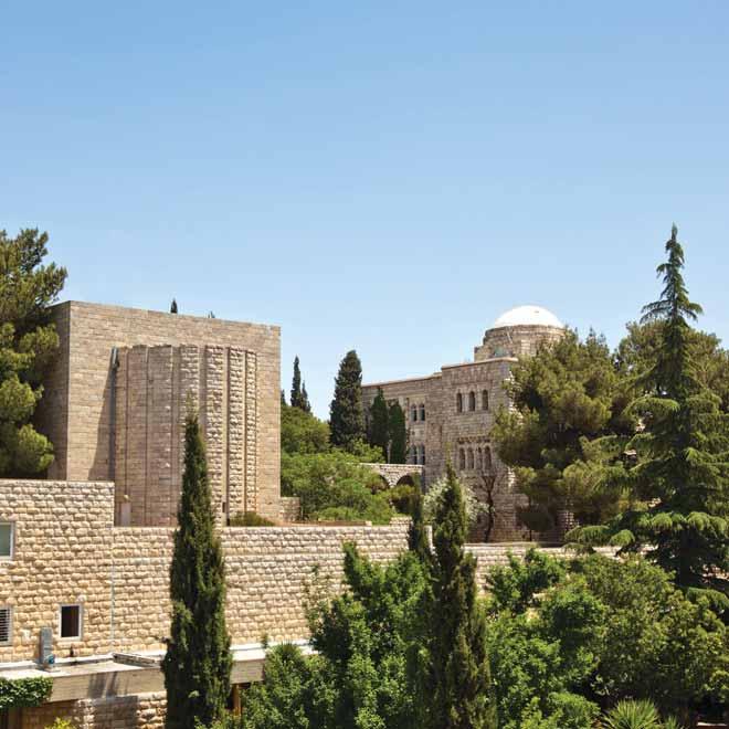 מעל פסגת הר הצופים סיור