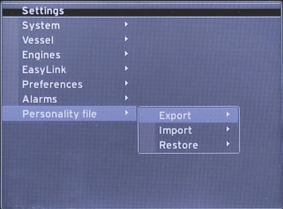 Rozdział 4 - Konfiguracja i kalibracja W menu Personality Settings (Ustawienia profilu) operatorzy mogą eksportować lub importować profil łodzi.