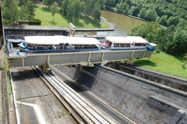 Adriatyku, będących często pierwszym krokiem w morskiej karierze 136 jachtów i 1204 osoby. Imponująca liczba.