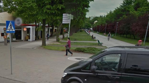 Start oraz meta biegów znajduje się zawsze przy parkingu vis a vis Klubu Oficerskiego, oraz niedaleko restauracji Del Mar.