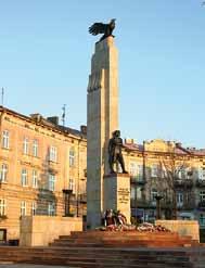 Przemyślský turistický chodník - červený Trasa chodníka: Námestie Przemyślských orlíčat Námestie Ústavy 3.