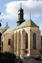 júni 1941 počas nemecko-sovietskych bojov o mesto. Podzemné priestory pod sídlom mestskej rady boli sprístupnené návštevníkom. Chodník vedie na juh, nahor krátkou a úzkou ulicou Aleksandra Fredra.