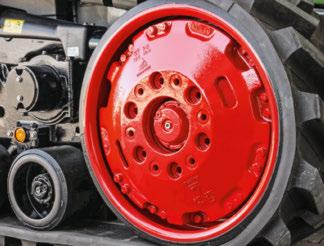 Naisk kierowany do przodu, na koła napinająe zapewnia siłownik hydraulizny i akumulator iśnieniowy, o eneruje napięie ąsieni wynosząe zaledwie 142 kn.