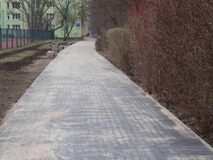 Chodniki Budowa ciągu pieszo - rowerowego w ul.