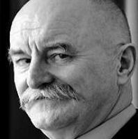 Ołena Małynowśka (Олена Малиновська) historyczka, dr hab. w dziedzinie zarządzania publicznego, zasłużona działaczka w dziedzinie nauki i techniki Ukrainy (2011).