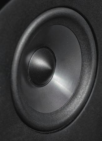 Komu więc subwoofer źle się kojarzy, może ją sobie nazwać, jak chce, nawet sekcją niskotonową (a niska częstotliwości podziału nie jest sama w sobie niczym, co można by kontestować).