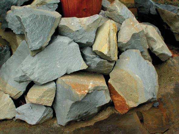 Budowa geologiczna i rzeźba terenu 187 Ryc. 6.5.