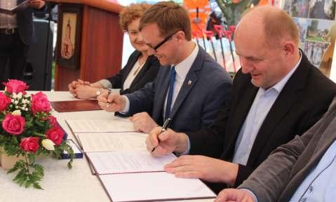 Lisewo, Malankowo, Mgoszcz, Piątkowo, Pniewite, Strucfoń, Tytlewo, Wierzbowo