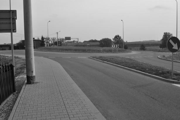 13.7 Miejsce pomiarów względem drogi Rys. 13.