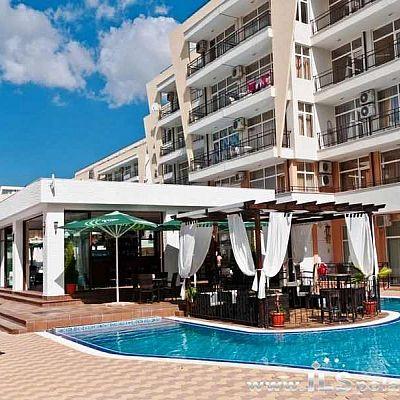 33 M2 Z BEZPOŚREDNIM WYJŚCIEM I WIDOKIEM NA BASEN W REWELACYJNEJ CENIE 14.250 EUR!